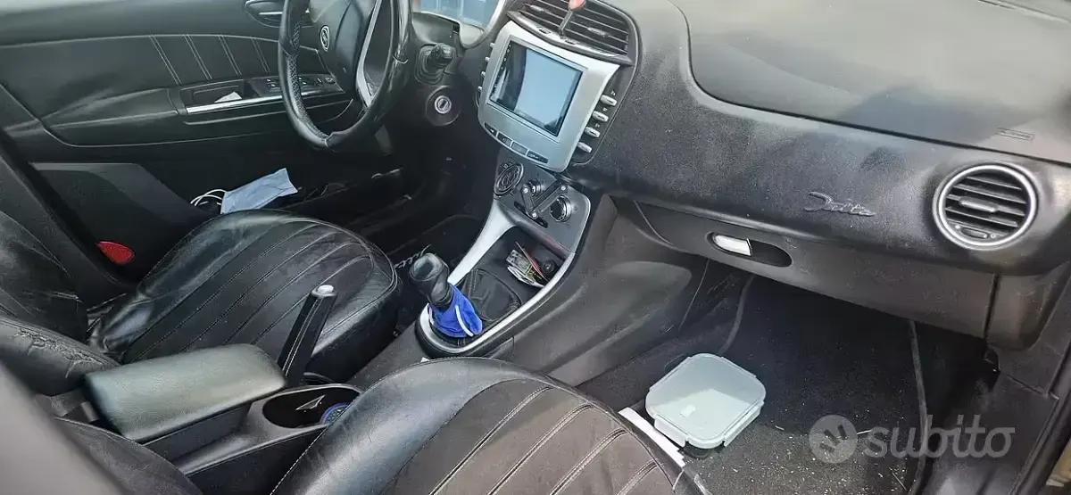 Usata Lancia Delta 120 CV (88 kW) 2009 Nero Utilitaria