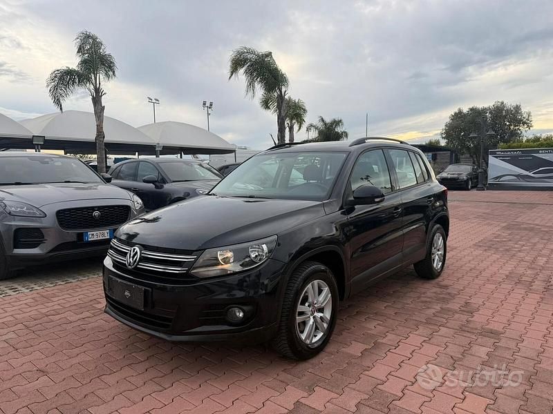 Gebraucht VW Tiguan Sportline 110 PS (80 kW) 2013 Grau SUV