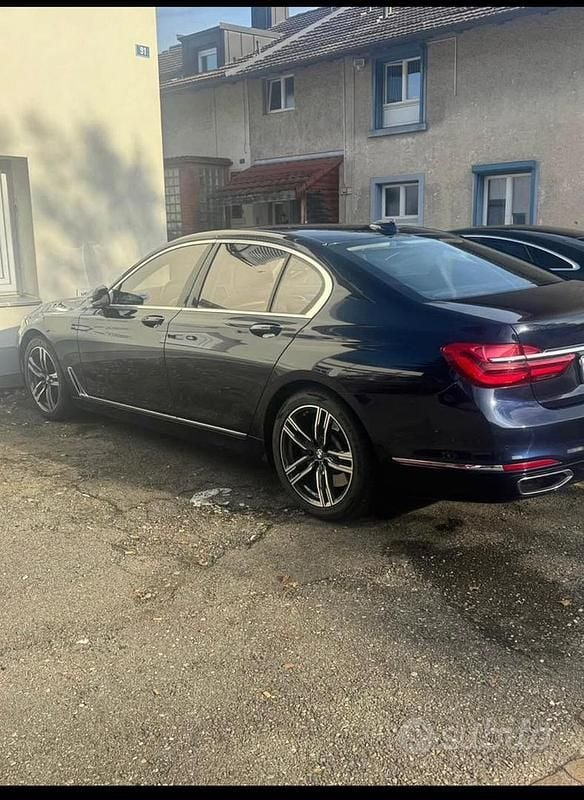 Usata BMW 750 M Performance 450 CV (330 kW) 2018 Berlina