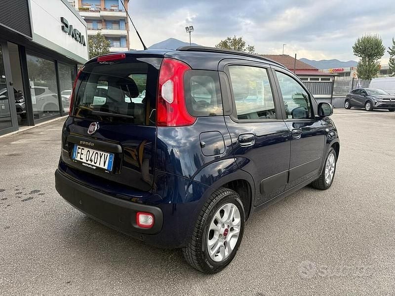 Usata Fiat Panda Lounge 95 CV (69 kW) 2016 Blu Utilitaria