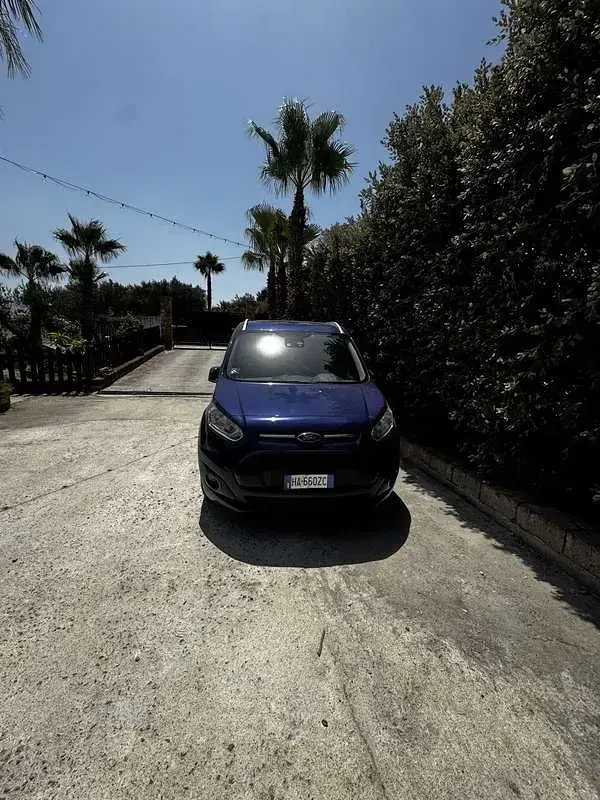 Usata Ford Tourneo Titanium 120 CV (88 kW) 2017