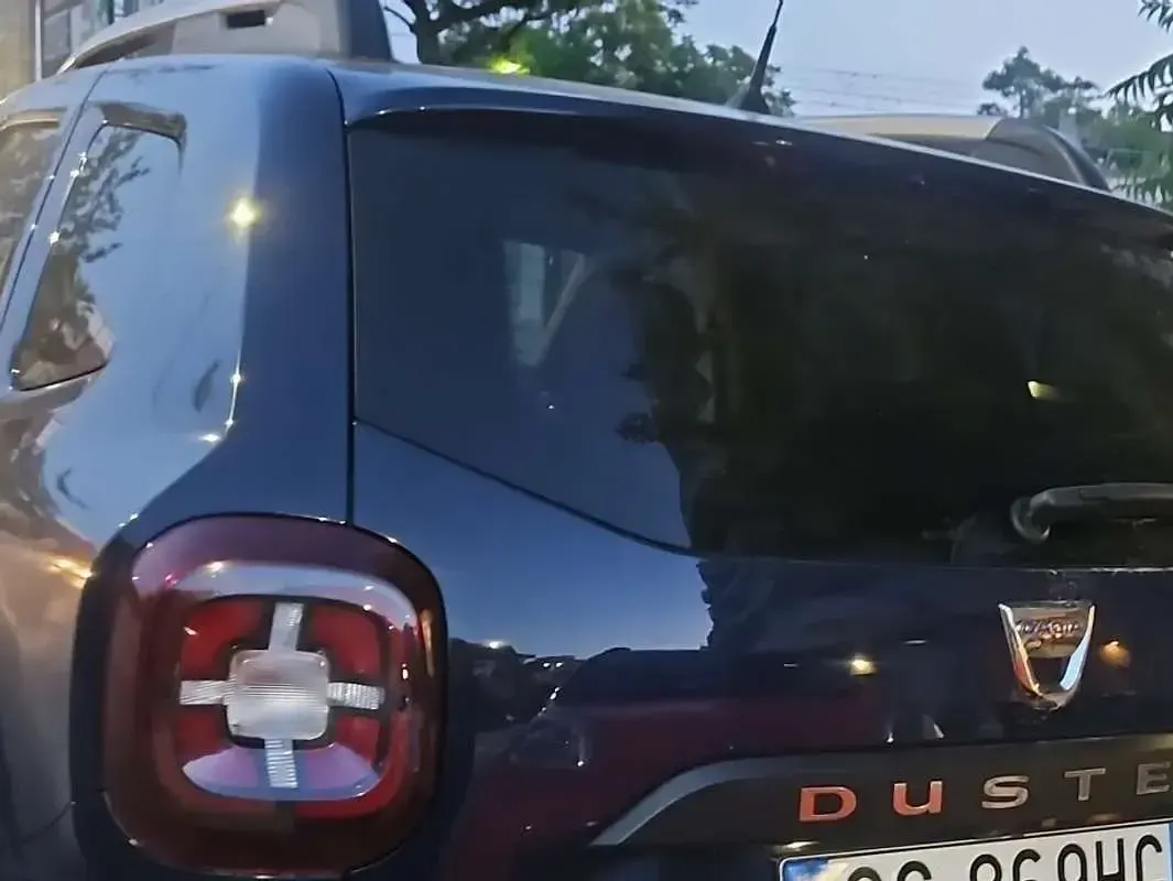 Usata Dacia Duster Prestige 116 CV (85 kW) 2020 Blu/azzurro SUV
