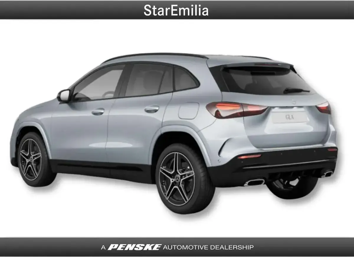 Usata Mercedes GLA200 Advanced Plus 150 CV (110 kW) 2025 Argento SUV