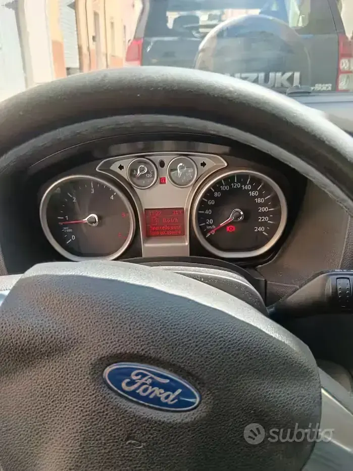 Usata Ford Focus Titanium 90 CV (66 kW) 2009 Bluazzurro Station wagon