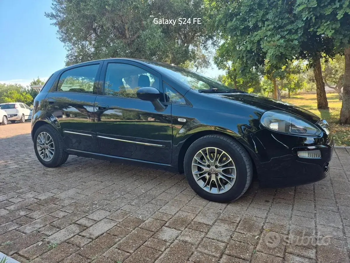 Usata Fiat Punto Evo S 75 CV (55 kW) 2011 Nero Utilitaria