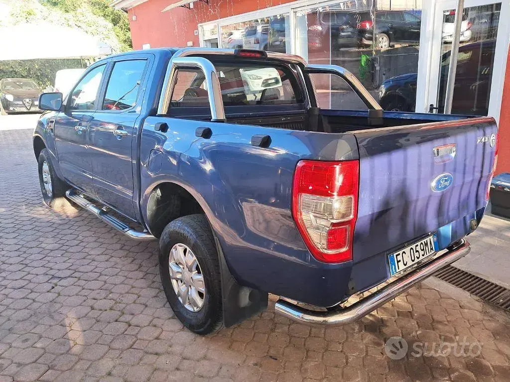 Usata Ford Ranger Wildtrack 150 CV (110 kW) 2016 Bluazzurro Pick-up