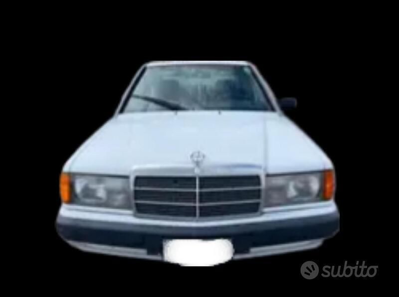 Usata Mercedes 190 122 CV (89 kW) 1990 Bianco Berlina