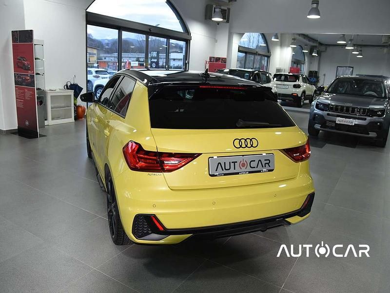 Usata Audi A1 Sportback S-Line 110 CV (80 kW) 2022 Python yellow metallic Utilitaria