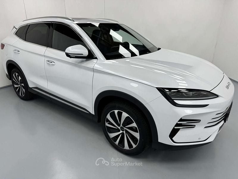 Snow white Nuova 2025 BYD Seal U Comfort SUV | 34.900 € (Buon prezzo) - Immagine 1/4