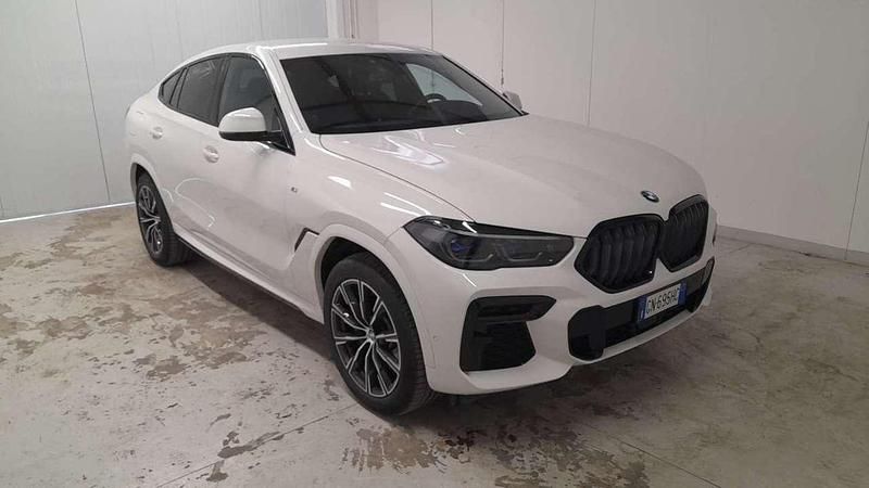 Usata BMW X6 M Sport 286 CV (210 kW) 2023 Bianco SUV