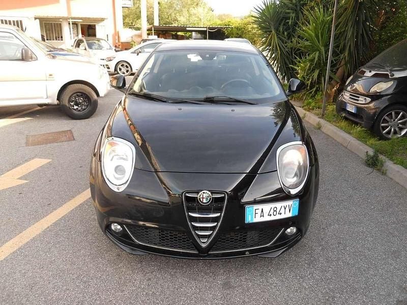 Usata Alfa Romeo MiTo Distinctive 84 CV (61 kW) 2015 Nero Utilitaria