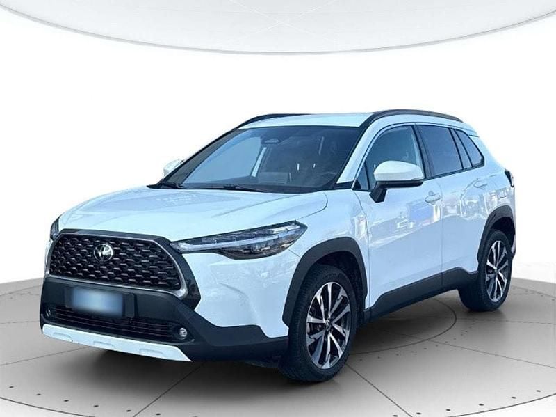 Bianco Usata 2025 Toyota Corolla Cross Trend SUV | 30.500 € - Immagine 1/4