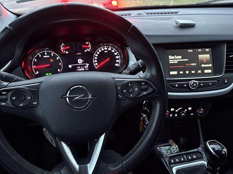 Usata Opel Crossland Design Edition 110 CV (80 kW) 2021 Argento SUV
