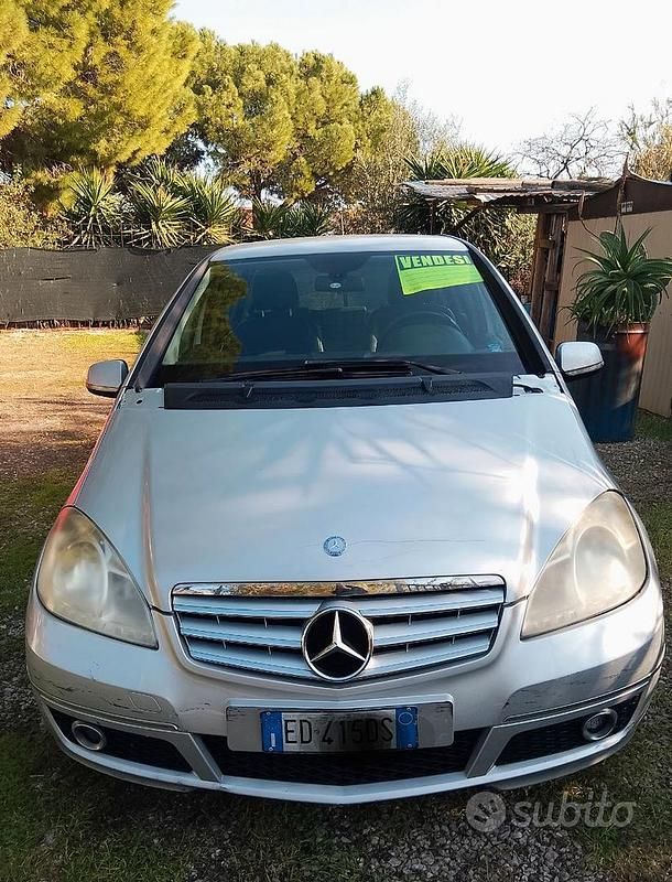 Usata Mercedes A180 Premium 2010 Grigio Berlina
