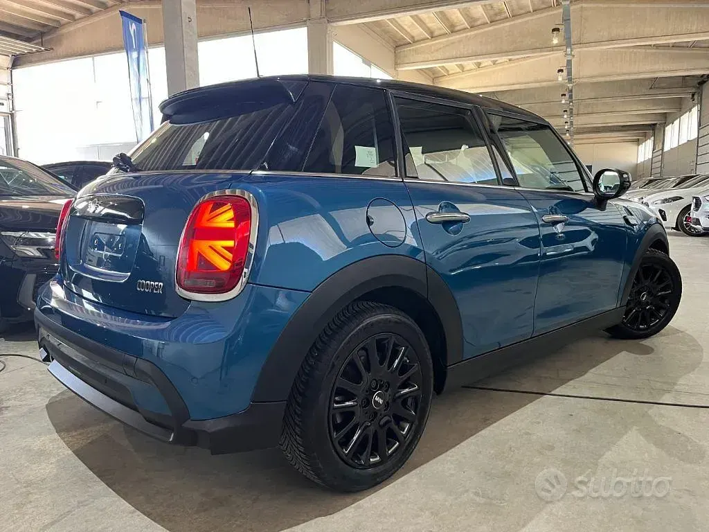 Usata Mini Cooper 136 CV (100 kW) 2021 Blu Utilitaria