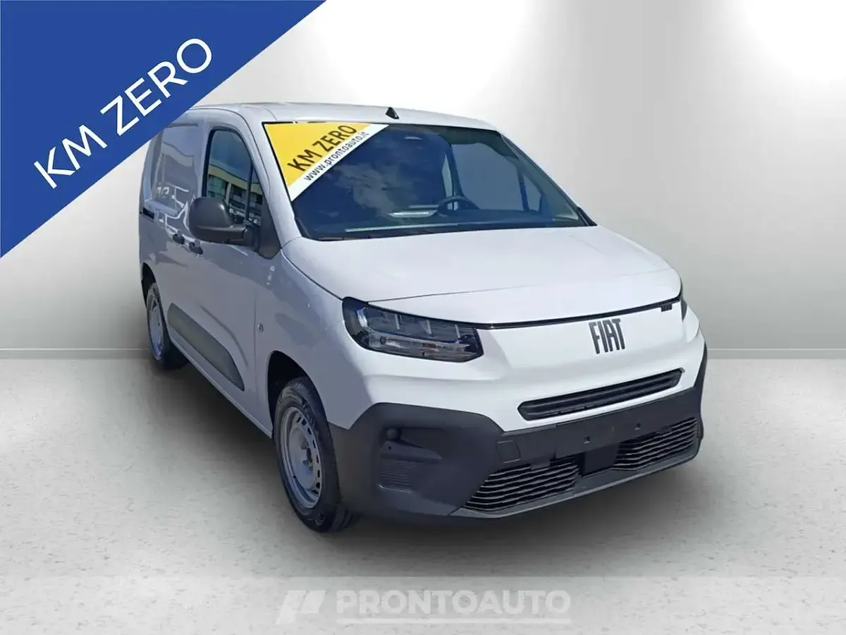 Nuova Fiat Doblò 102 CV (75 kW) 2026 Bianco pastello Monovolume