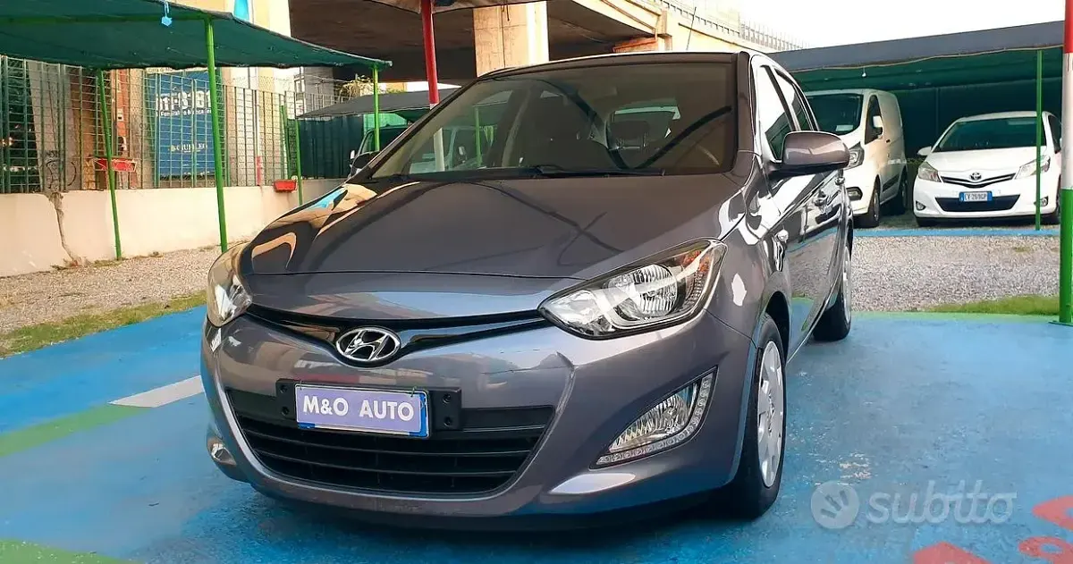 Usata Hyundai ix20 85 CV (62 kW) 2014 Grigio Utilitaria