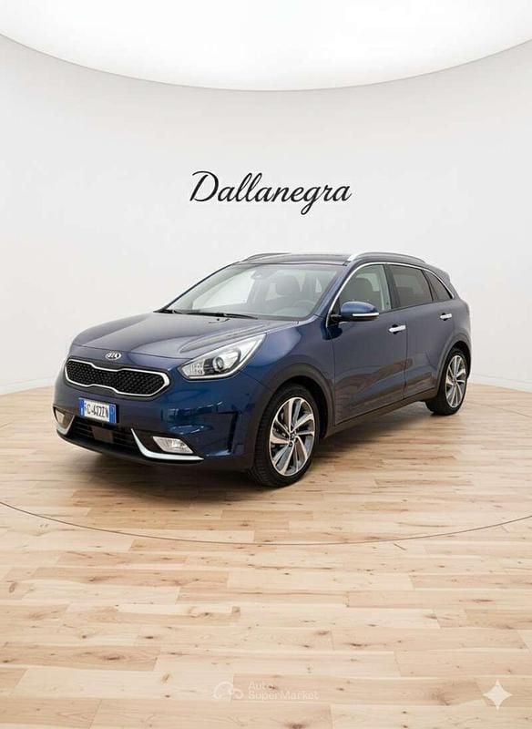 Usata Kia Niro Style 140 CV (102 kW) 2017 Blu/azzurro SUV