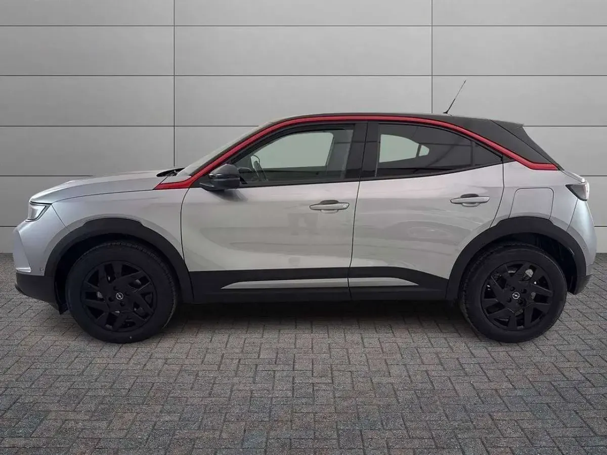 Usata Opel Mokka 101 CV (74 kW) 2022 Grigio SUV