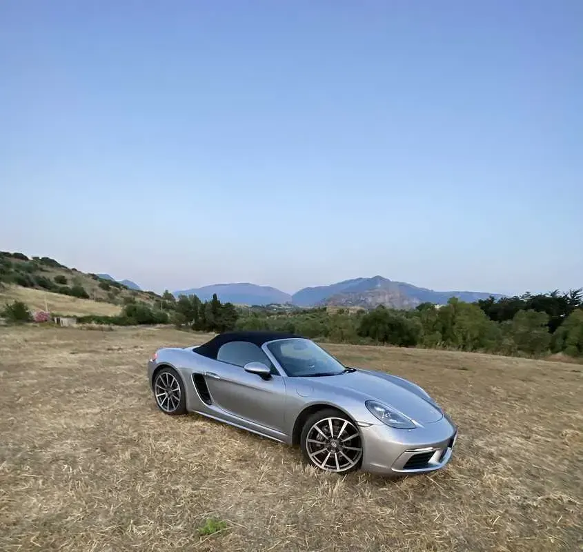 Usata Porsche 718 299 CV (219 kW) 2017 Cabrio