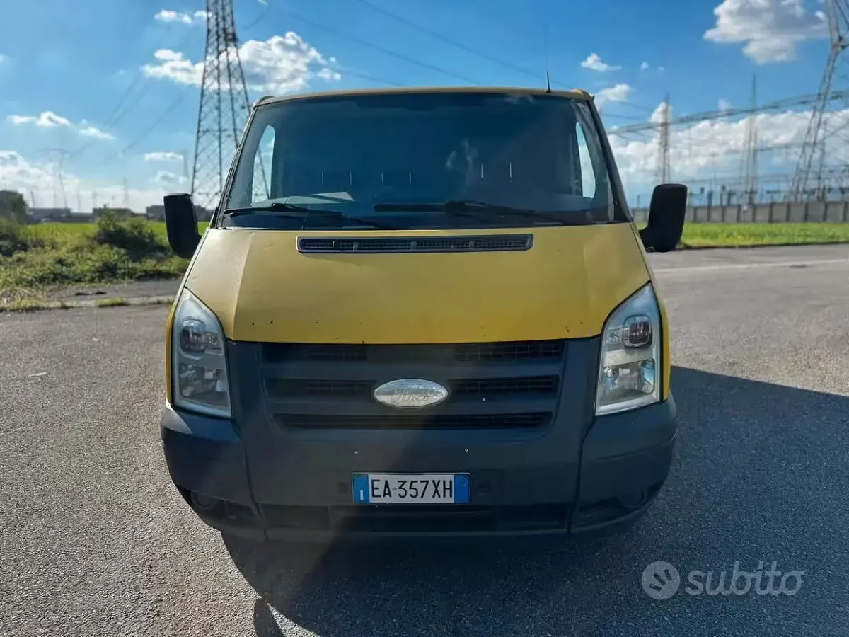 Usata Ford Transit 280S 116 CV (85 kW) 2010 Giallo Monovolume