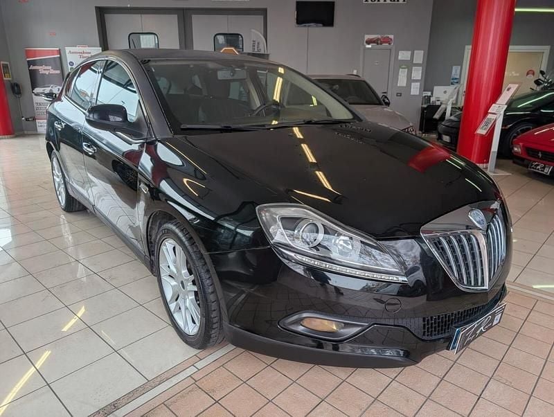 Nero Usata 2010 Lancia Delta Due volumi | 4499 € (Buon prezzo) - Immagine 1/4