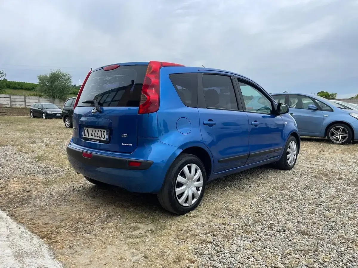 Używany Nissan Note Tekna 86 KM (63 kW) 2008 Niebieski Hatchback