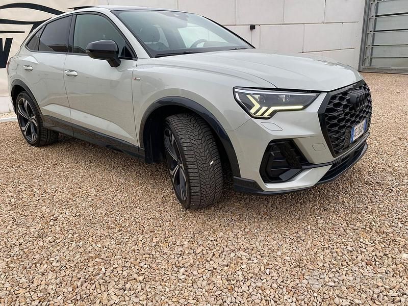 Usata Audi Q3 Comfort 200 CV (147 kW) 2021 Verde SUV