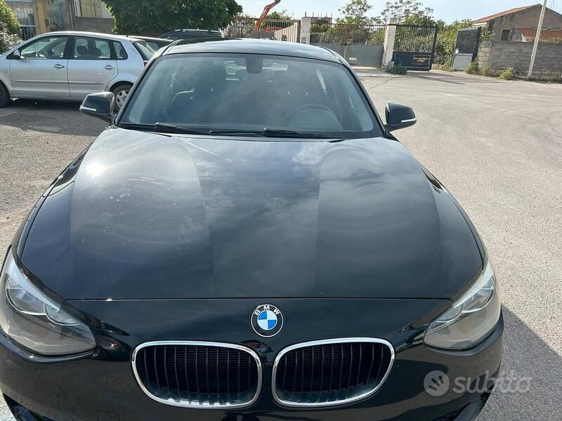Usata BMW 116 116 CV (85 kW) 2011 Nero Utilitaria