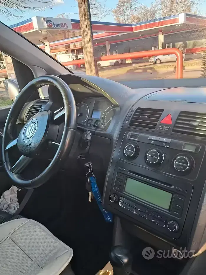 Usata VW Touran 136 CV (100 kW) 2004 Grigio Monovolume