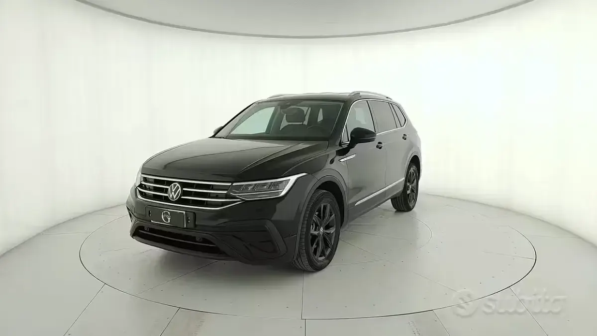 Usata VW Tiguan Allspace Elegance 150 CV (110 kW) 2022 SUV