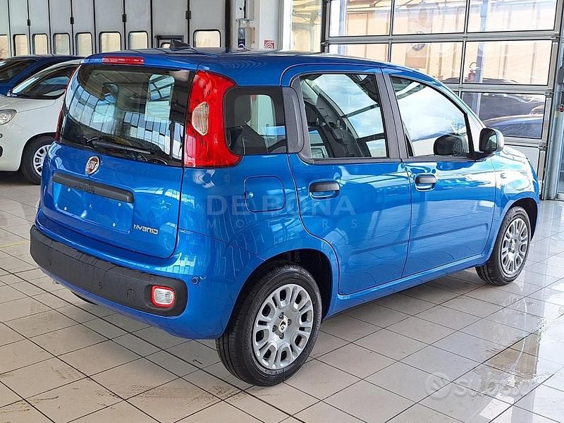 Nuova Fiat Panda S 70 CV (51 kW) 2025 Blu Utilitaria