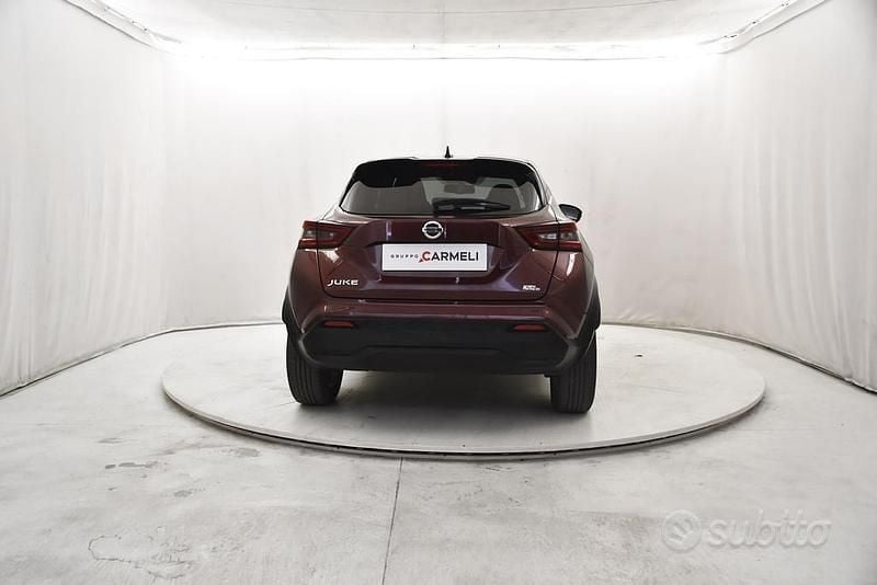 Usata Nissan Juke N-Connecta 114 CV (83 kW) 2021 Rosso SUV