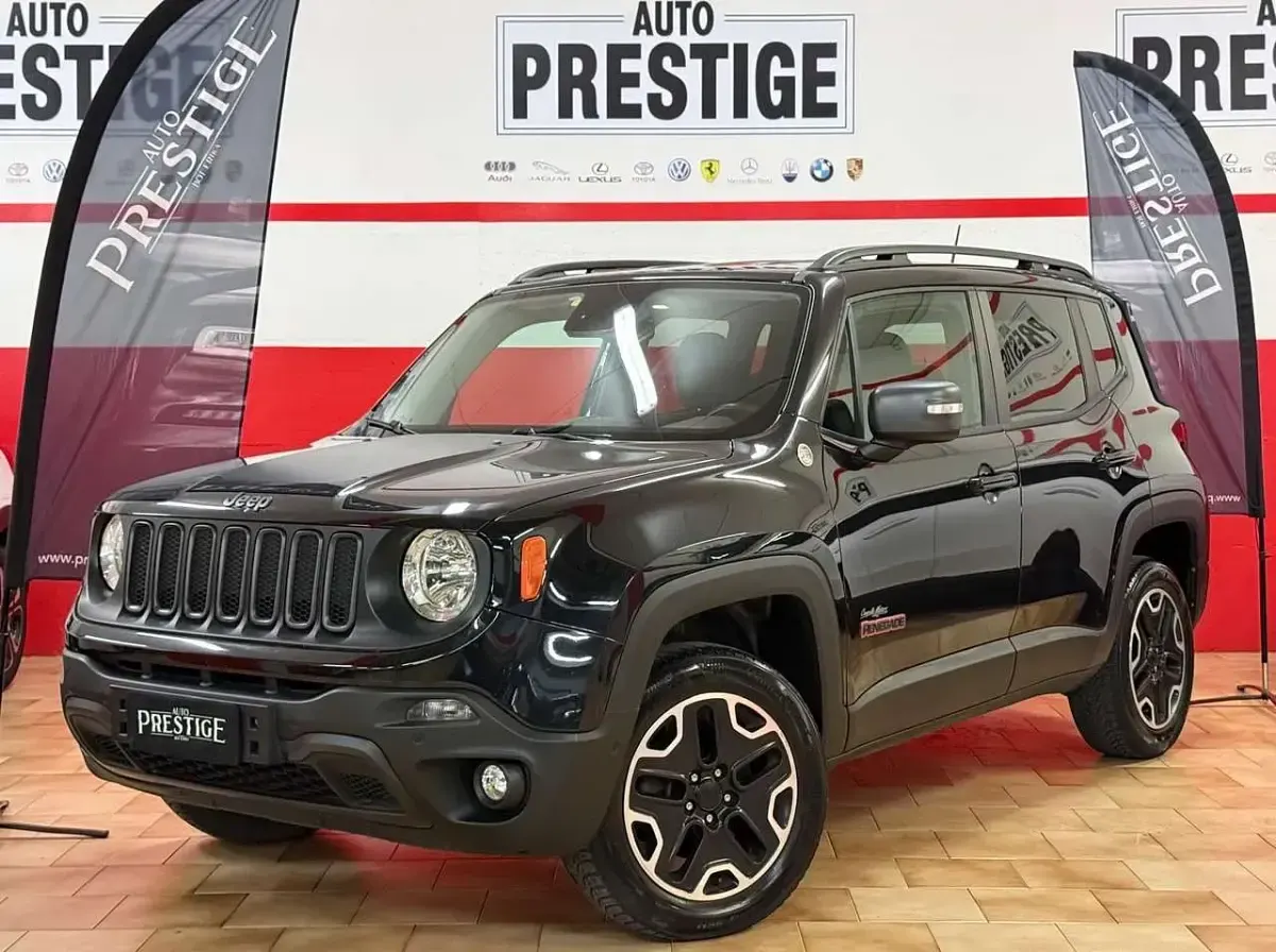 Usata Jeep Renegade Trailhawk 170 CV (125 kW) 2017 Nero SUV