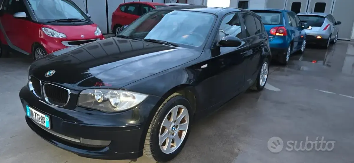 Usata BMW 118 143 CV (105 kW) 2007 Utilitaria