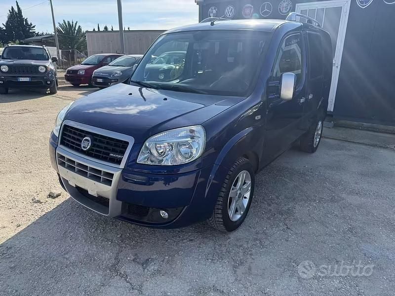 Usata Fiat Doblò 119 CV (87 kW) 2007 Blu Monovolume
