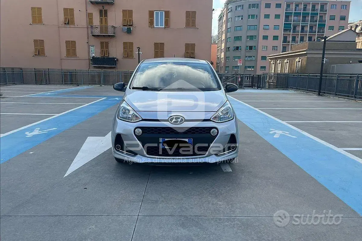 Usata Hyundai i10 67 CV (49 kW) 2019 Grigio Utilitaria