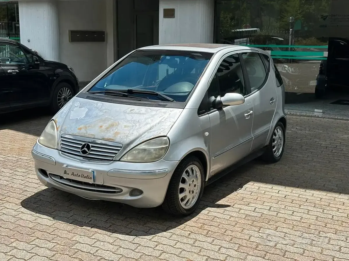 Usata Mercedes A170 95 CV (69 kW) 2003 Grigio Utilitaria