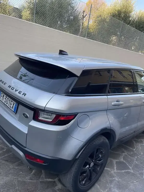 Usata Land Rover Range Rover evoque Pure 150 CV (110 kW) 2018 SUV