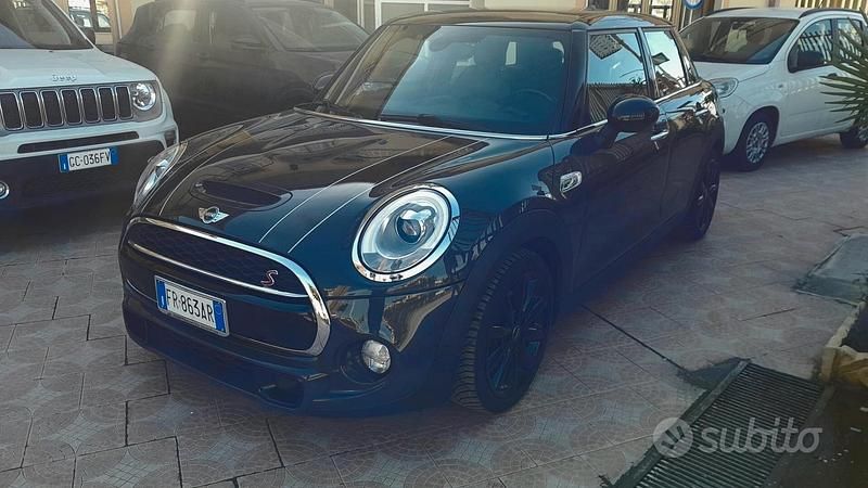 Usata Mini Cooper SD Hype 170 CV (125 kW) 2018 Grigio Utilitaria