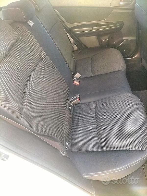 Usata Subaru XV 147 CV (108 kW) 2014 Bianco SUV