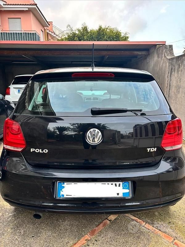 Usata VW Polo Highline 90 CV (66 kW) 2010 Nero Utilitaria