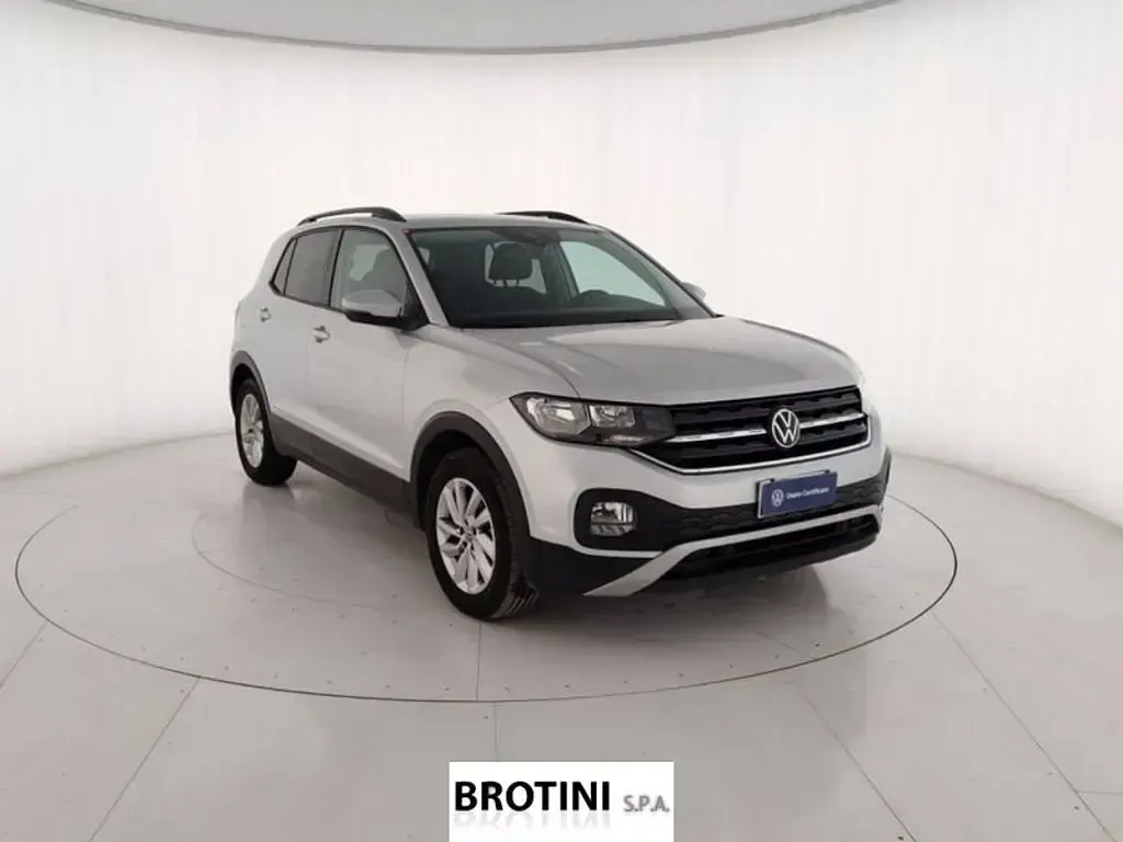 Begagnad VW T-Cross Style 95 HK (69 kW) 2023 Grå SUV