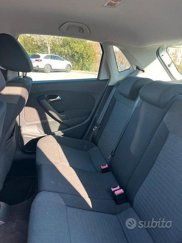 Usata VW Polo 75 CV (55 kW) 2009 Grigio Utilitaria