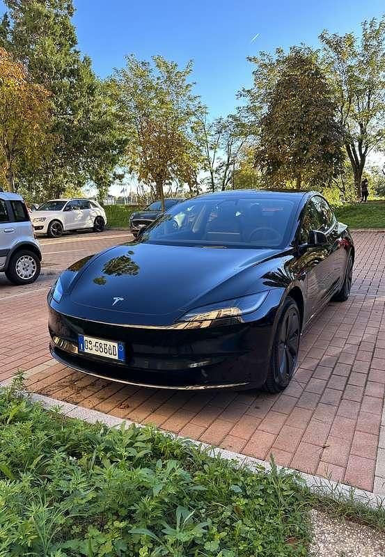 Usata Tesla Model 3 RWD 88 kW (120 CV) 2023 Nero Berlina