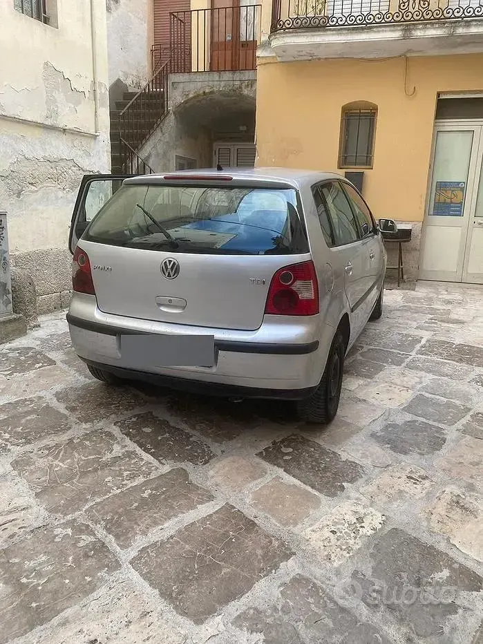 Usata VW Polo 75 CV (55 kW) 2002 Grigio Berlina