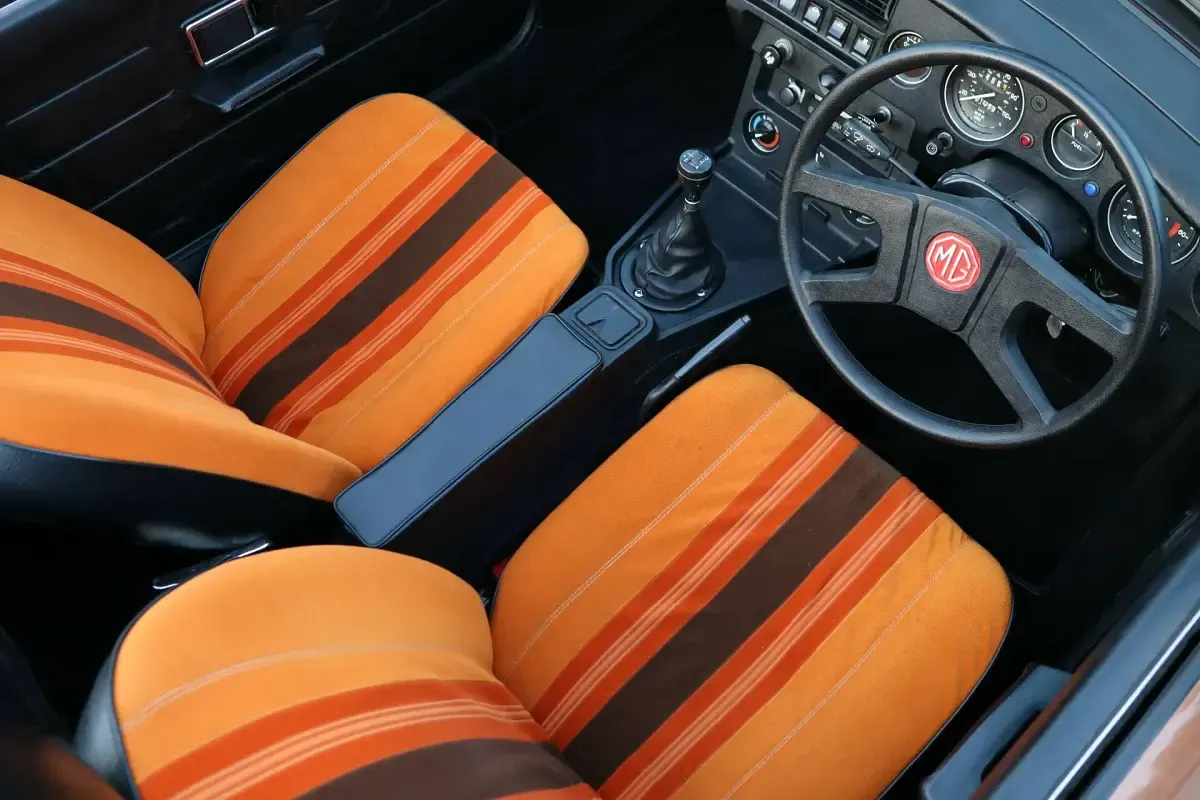 Usata MG B 97 CV (71 kW) 1981 Marrone Cabrio