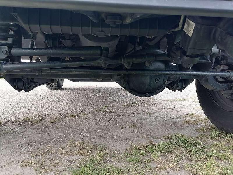 Usata Jeep Wrangler Sport 177 CV (130 kW) 2003 Verde SUV