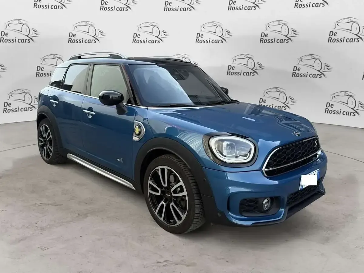 Usata Mini John Cooper Works 220 CV (161 kW) 2020 Blu/azzurro Utilitaria