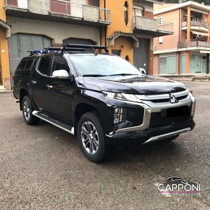 Nero Usata 2020 Mitsubishi L200 Pick-up | 30.800 € (Buon prezzo) - Immagine 1/4
